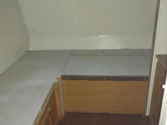 5th image of 9321 Panoramic