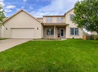 3408 Castlemain Dr, Bloomington, IL