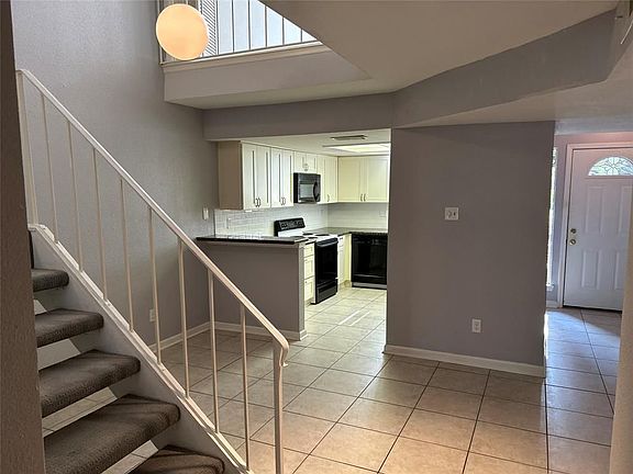 4th image of 5005 Georgi Ln APT 173