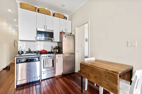 Rented by Dalan Rentals | media 17