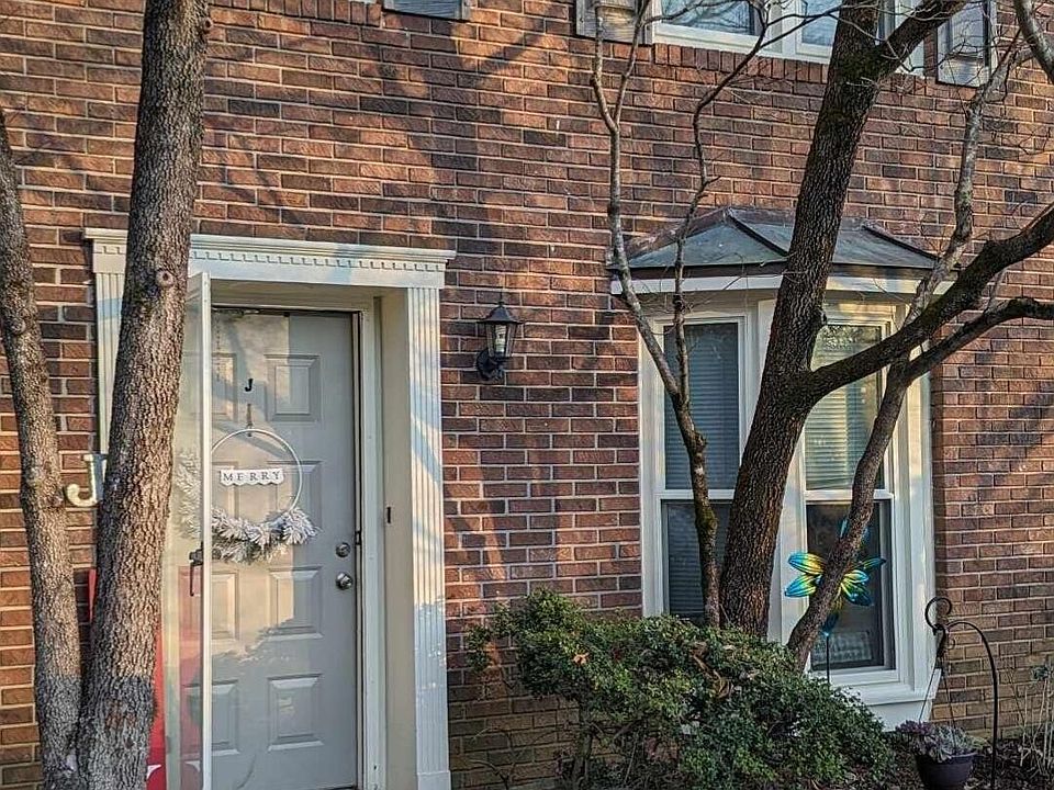1st image of 130 Durwood Rd Unit J