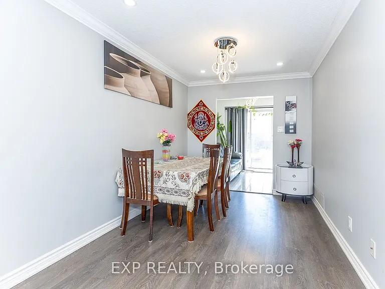 3270 Klaiman Dr — Photo 10