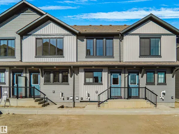 3705 141st St SW #21, Edmonton, AB T6W 3H1