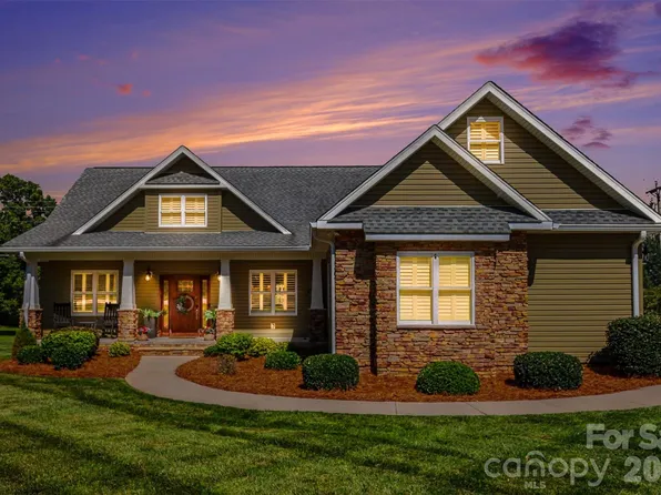 4672 Grace Chapel Rd, Granite Falls, NC 28630
