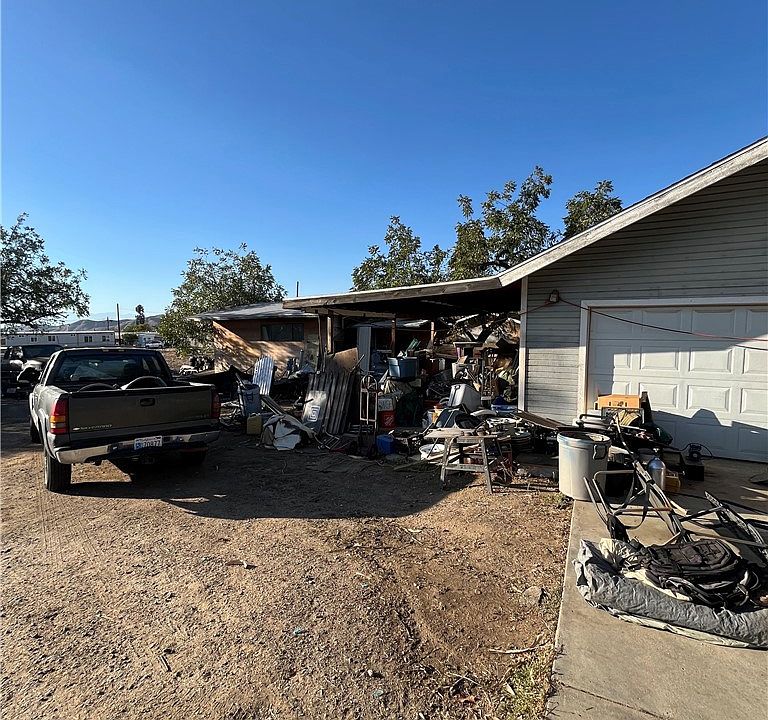 2nd image of 12208 4th St