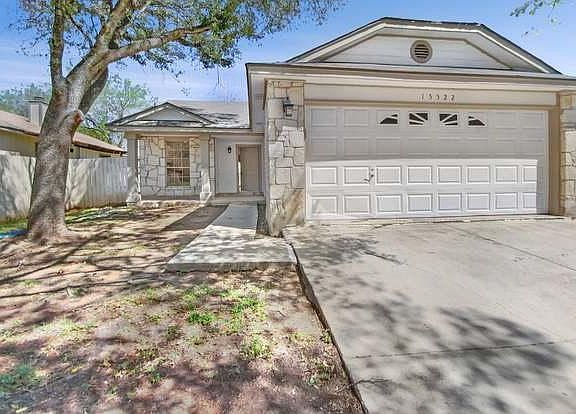 4th image of 15523 Knollglade