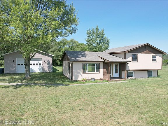 2nd image of 11028 Brimley Rd