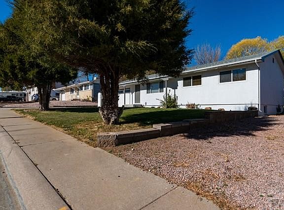 3rd image of 9 Tartan Ln