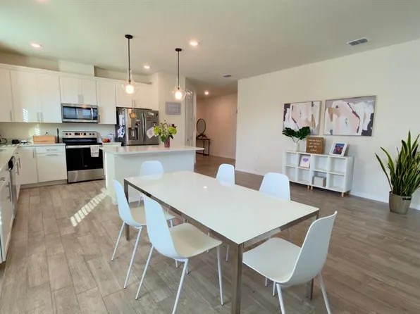 4620 GLIDING WAVE ST, WINTER GARDEN, FL 34787
