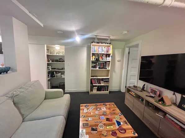 6 Beaufort Rd #2A, Jamaica Plain, MA 02130