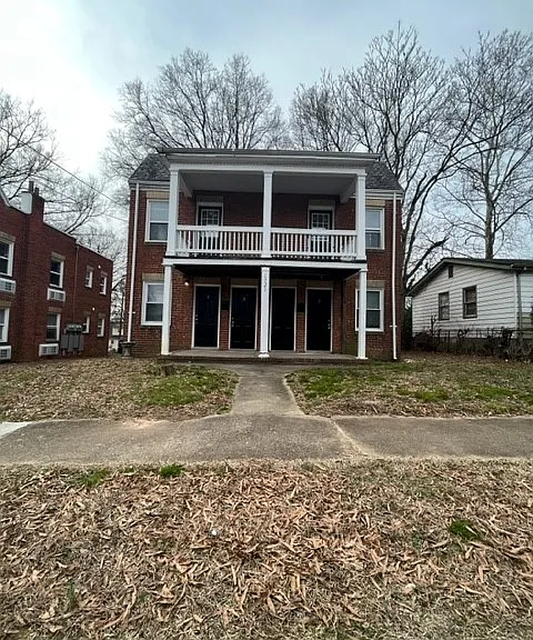 1721 Blair St — Photo 3