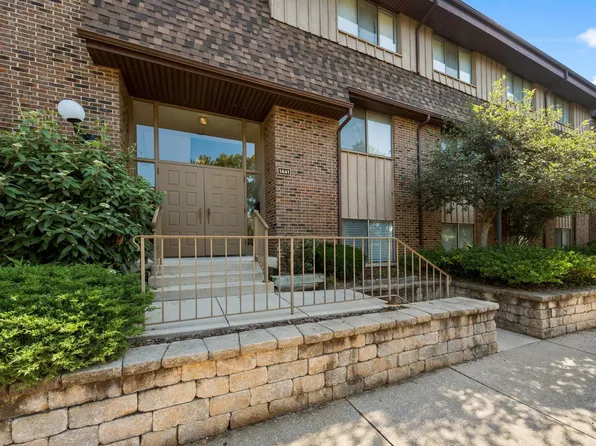 1441 Wildflower Way APT 207, South Bend, IN 46617