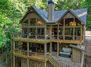 630 Navaho Way, Ellijay, GA 30540