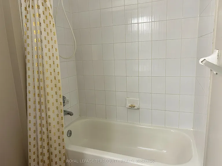 129 Trewin Ln — Photo 11