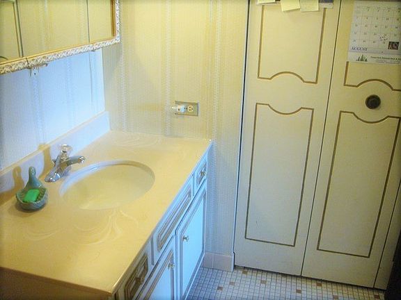 5th image of 227 Elgin Ave APT 6E