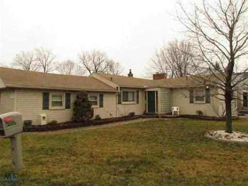 1st image of 38220 Lakeville St