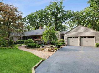 625 48th St, Moline, IL 61265