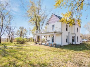 26100 S Blueberry Rd, Freeman, MO 64746