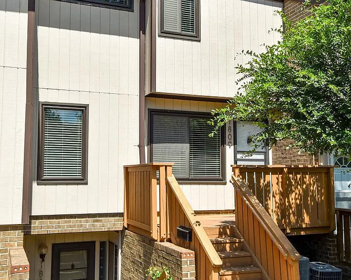 1809 Westwind Way #56 — Photo 2