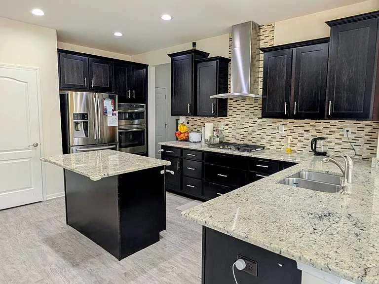 114 Gala Dr — Photo 6