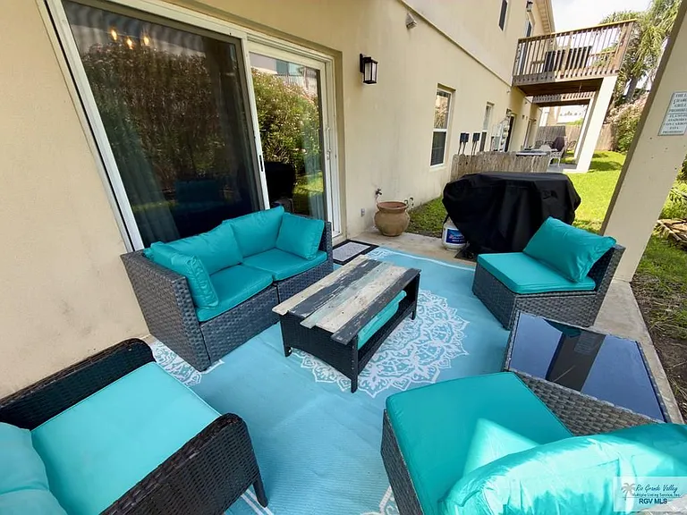 114 E Atol St #4 — Photo 15