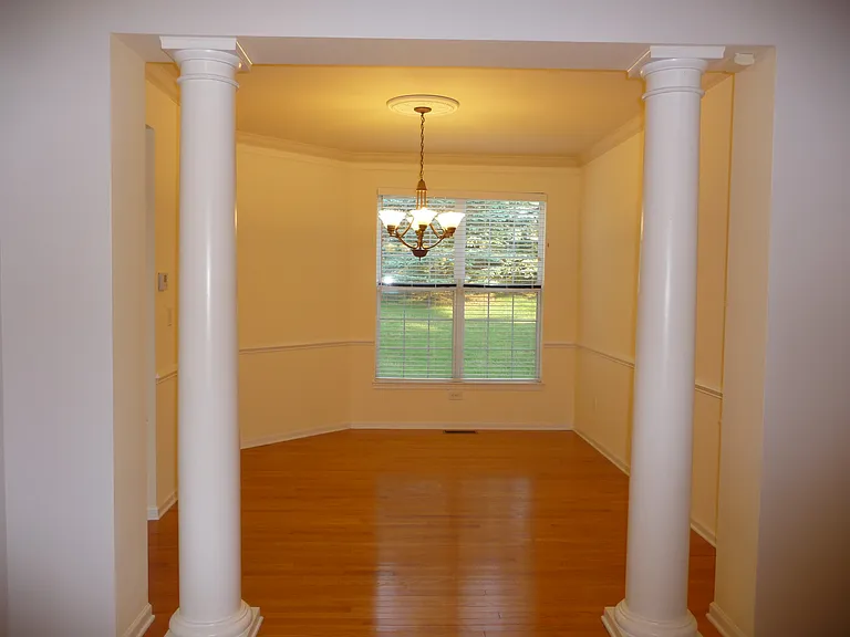 220 Roosevelt Dr — Photo 26