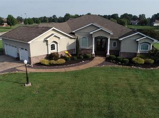 1406 Nicole Ln, Carterville, IL 62918