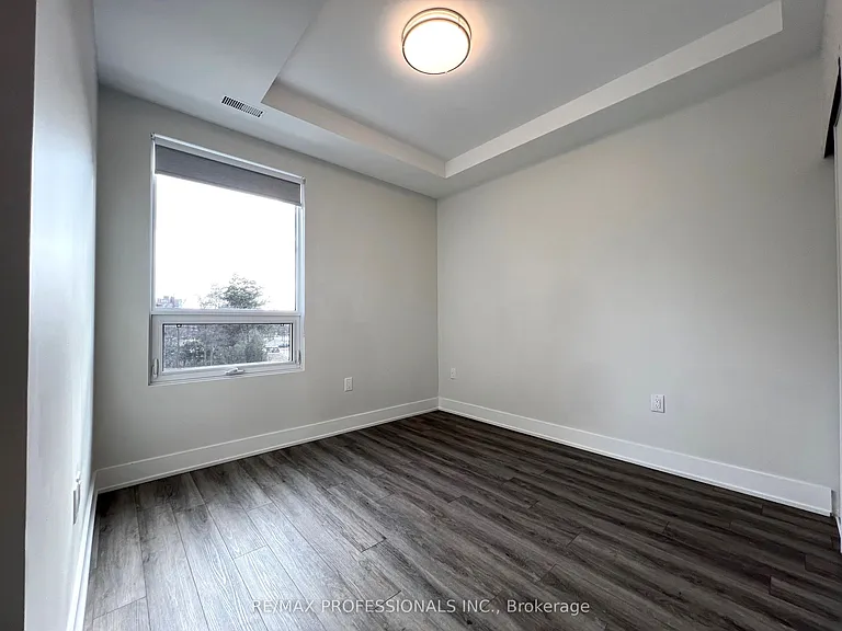 62 Dixfield Dr #102 — Photo 21