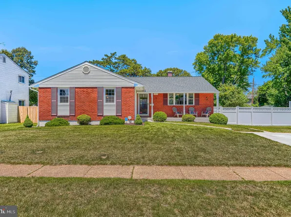 280 Mackintosh Dr, Glen Burnie, MD 21061