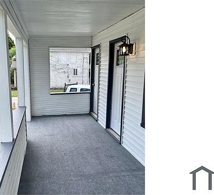 3rd image of 411 S Glenwood Ave