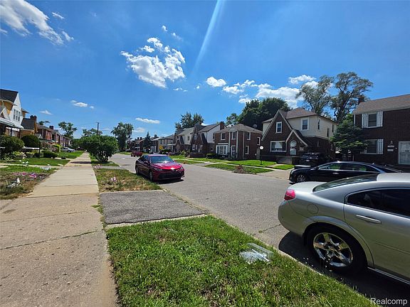5th image of 15882 Ilene St