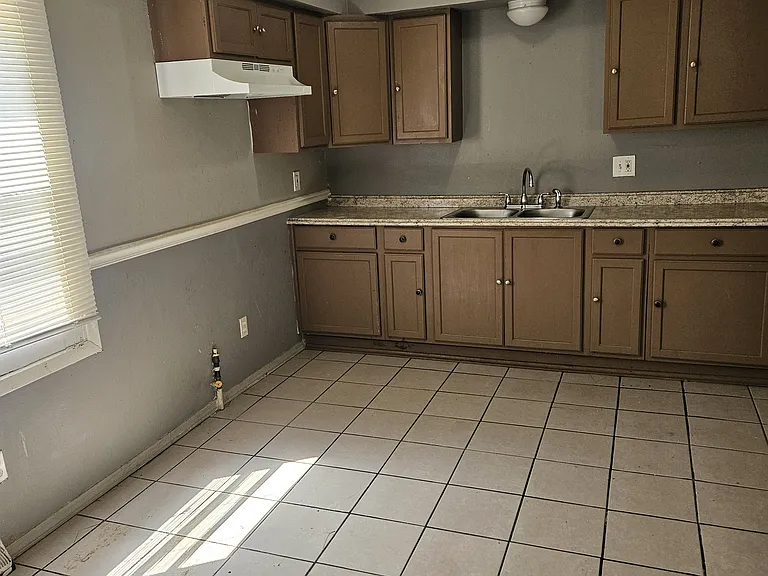 6503 N 53rd St #1 — Photo 1