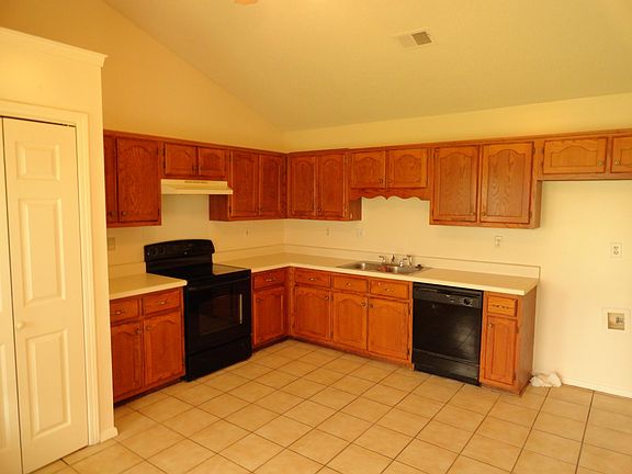 4th image of 6369 Kristen Dr