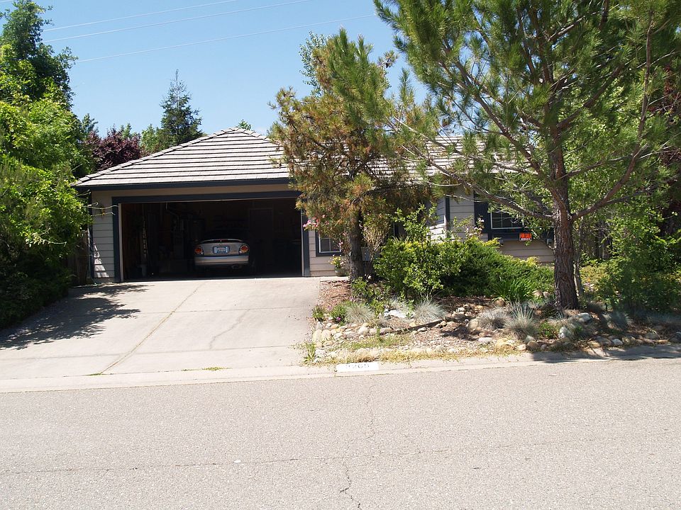 1st image of 3269 Grace Dr