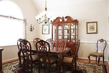 5th image of 424 Casaloma Dr