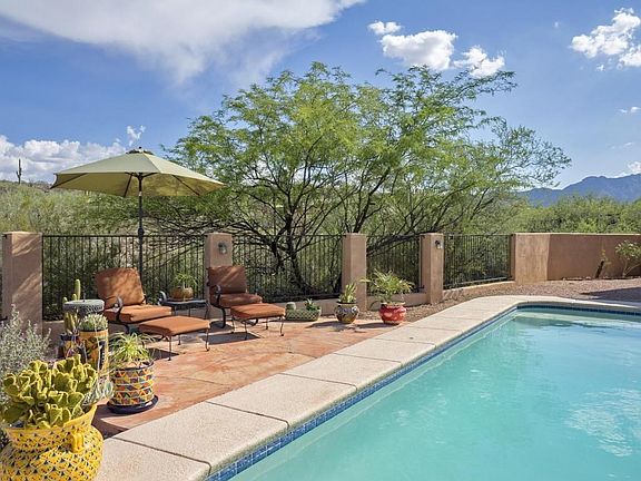 3rd image of 4841 W Placita De Los Vientos