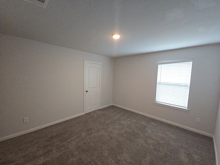 9227 Dearborn Knoll Dr — Photo 13