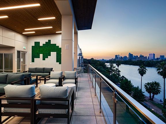 Amli South Shore - Phase II Rooftop deck sunset view