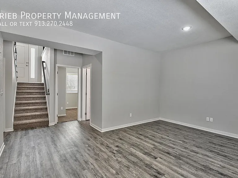 31437 W 171st St — Photo 12