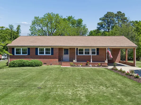 155 Marston Ave, Urbanna, VA 23175