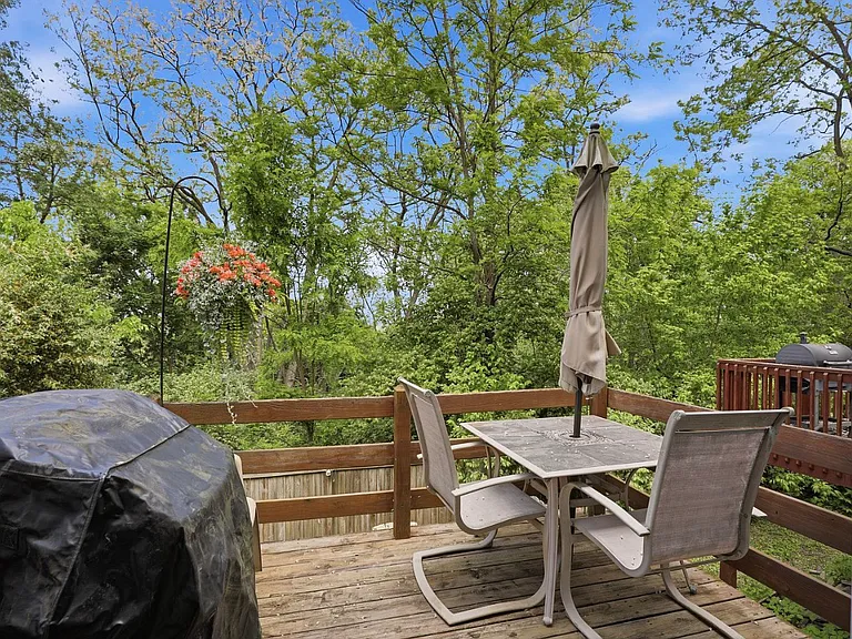 279 Heatherwood Dr — Photo 13