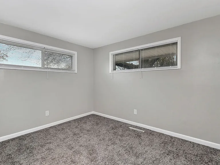 4918 Neptune Ln — Photo 21
