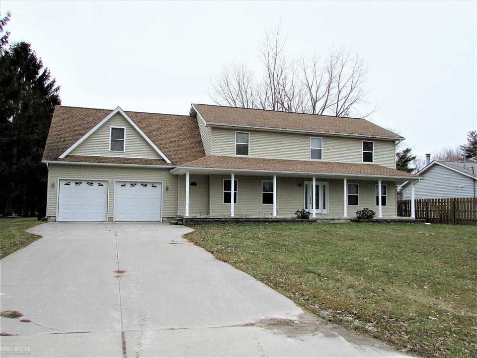 1st image of 39117 Winkler St