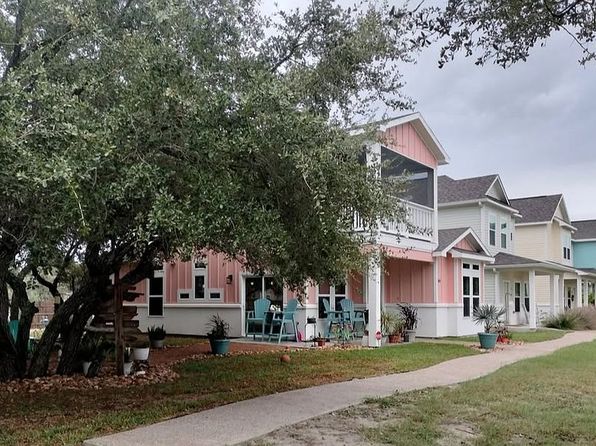 144 Lavaca Cir