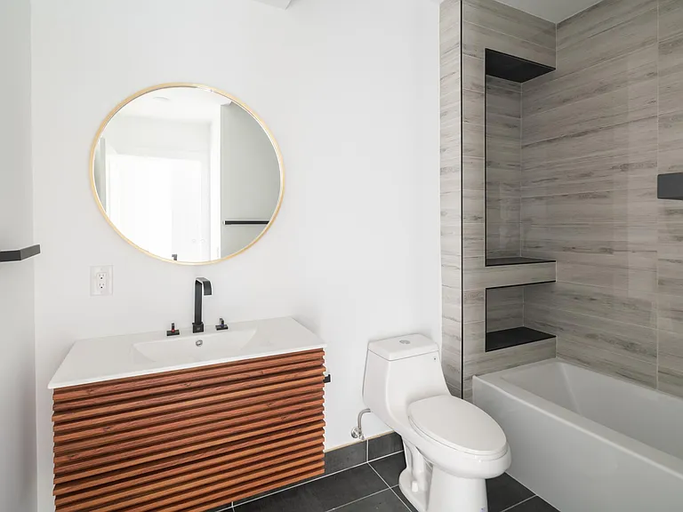 2731 W Jefferson St #5 — Photo 19