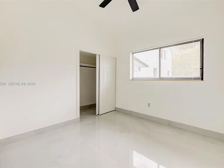 17101 SW 48th St — Photo 23