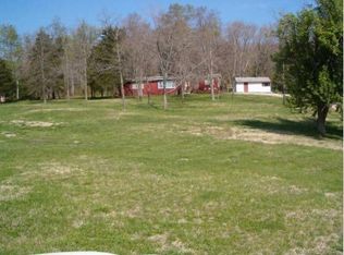 134 Coulter Ln, Forsyth, MO 65653