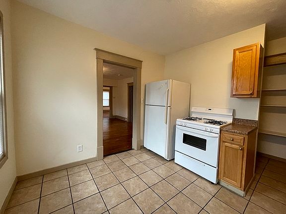 5th image of 1037 Sibley St NW #1037