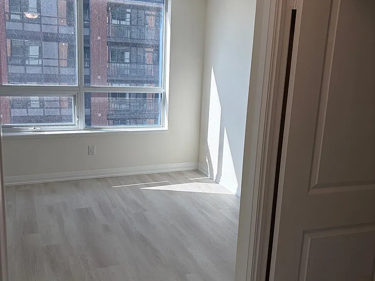3270 Sheppard Ave E #1124 — Photo 7