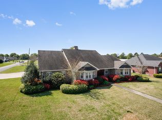 804 E 2nd St, Iowa, LA 70647